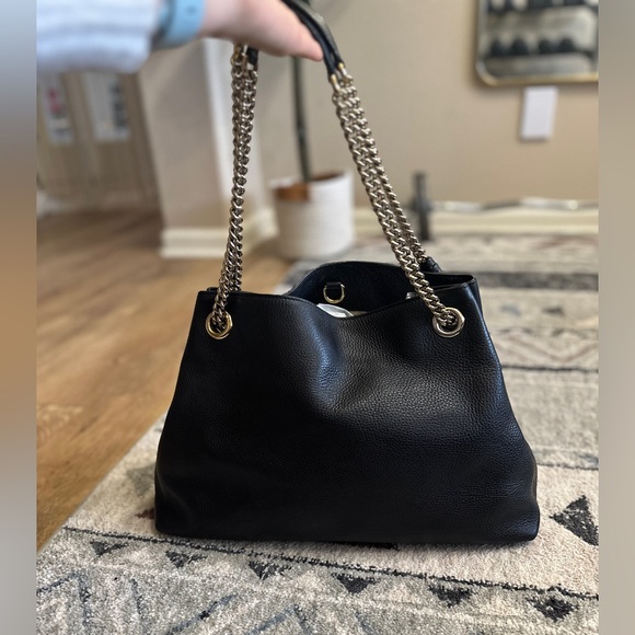 Gucci soho chain tote bag in black - Picture 2 of 16